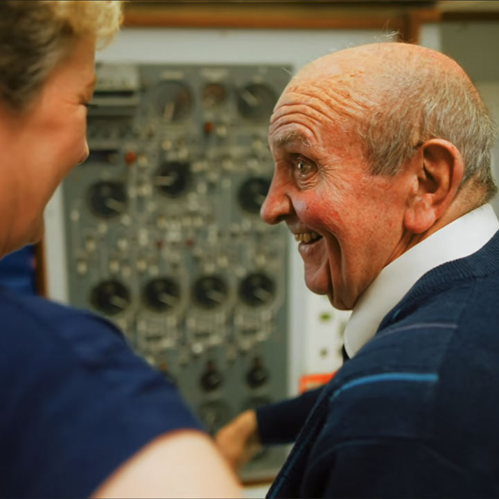 Phil Reconnects With His RAF Past - Churchfields Care Home