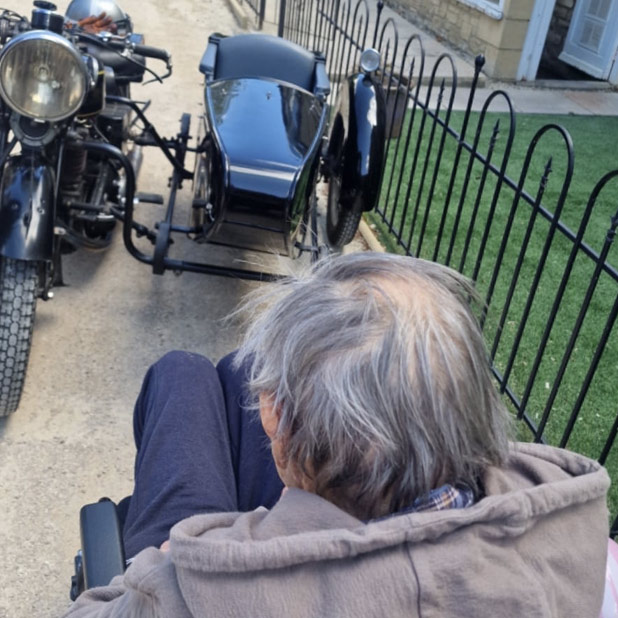 Joyces Magic Moment - A Vintage Sidecar Ride At Rosebank Care Home